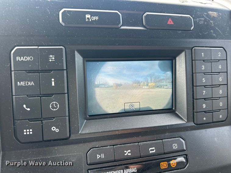 image for item FC5268 2020 Ford F350 Super Duty Ext. Cab utility bed pickup truck