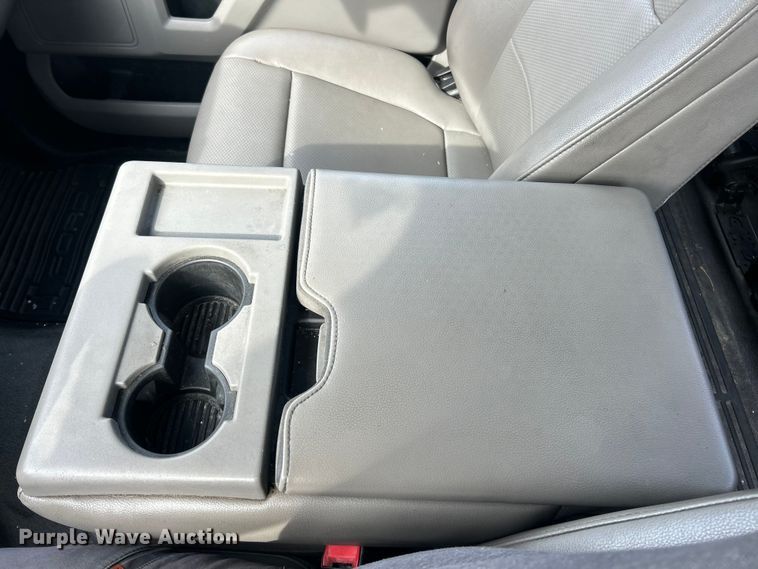 image for item FC5268 2020 Ford F350 Super Duty Ext. Cab utility bed pickup truck