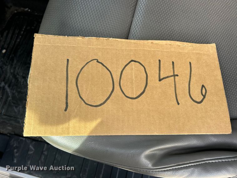 image for item FC5268 2020 Ford F350 Super Duty Ext. Cab utility bed pickup truck