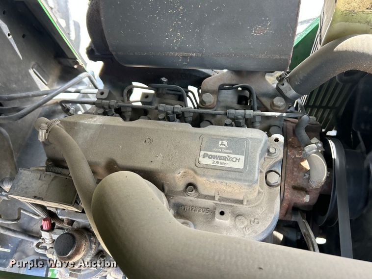 image for item FC5270 2004 John Deere 5220 tractor