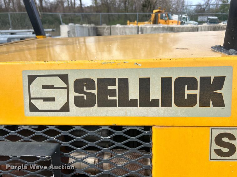 image for item FC5271 Sellick SD-80 forklift