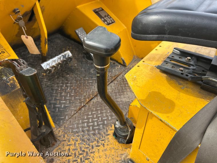 image for item FC5271 Sellick SD-80 forklift