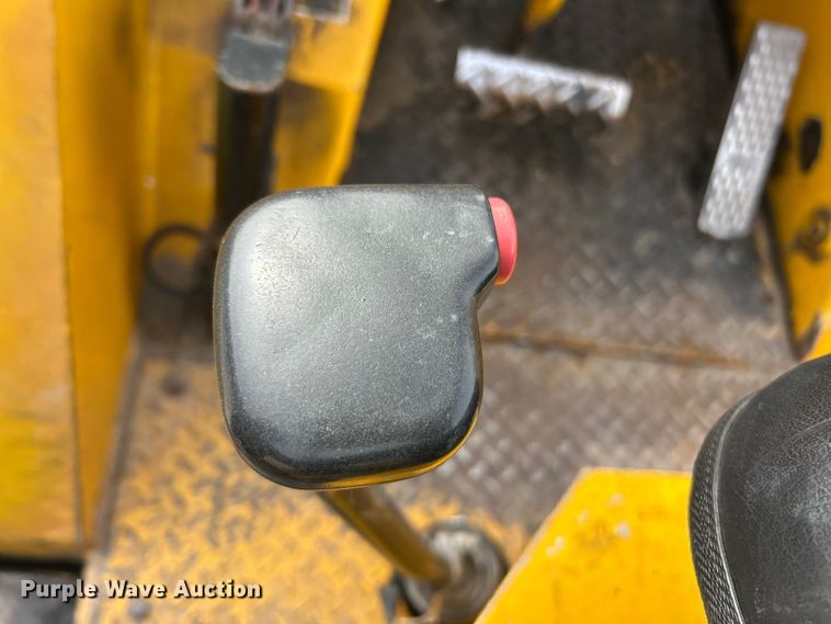 image for item FC5271 Sellick SD-80 forklift