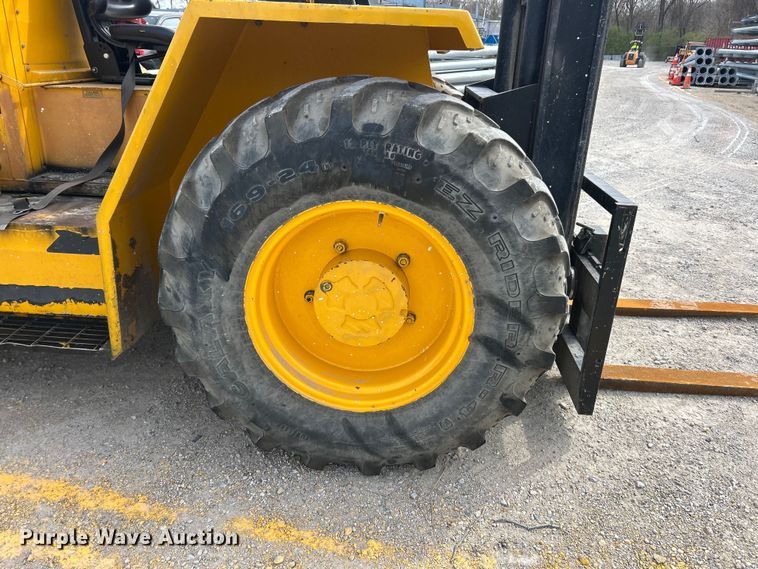 image for item FC5271 Sellick SD-80 forklift