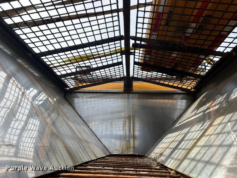 image for item FC5272 2010 International 7400  dump truck