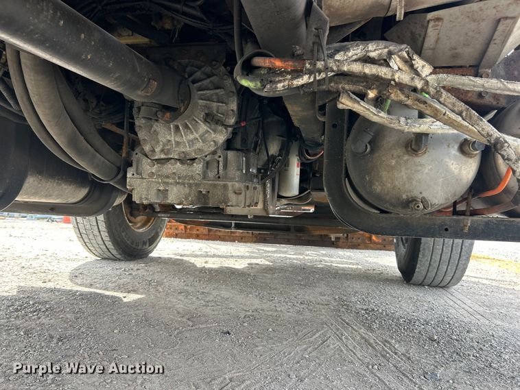 image for item FC5272 2010 International 7400  dump truck