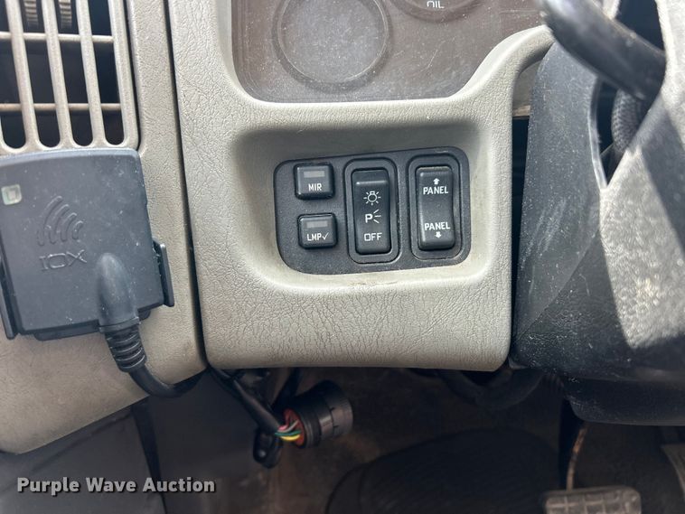 image for item FC5272 2010 International 7400  dump truck