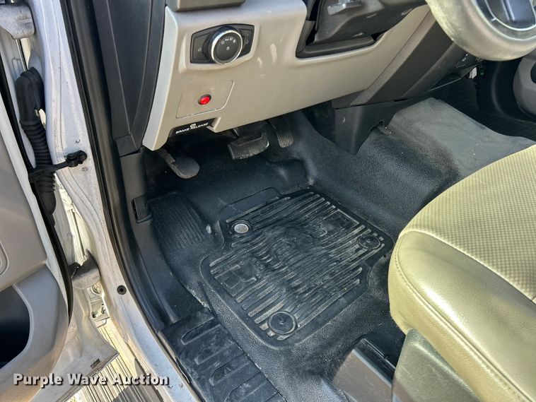 image for item FC5273 2020 Ford F350 Super Duty Ext. Cab utility bed pickup truck