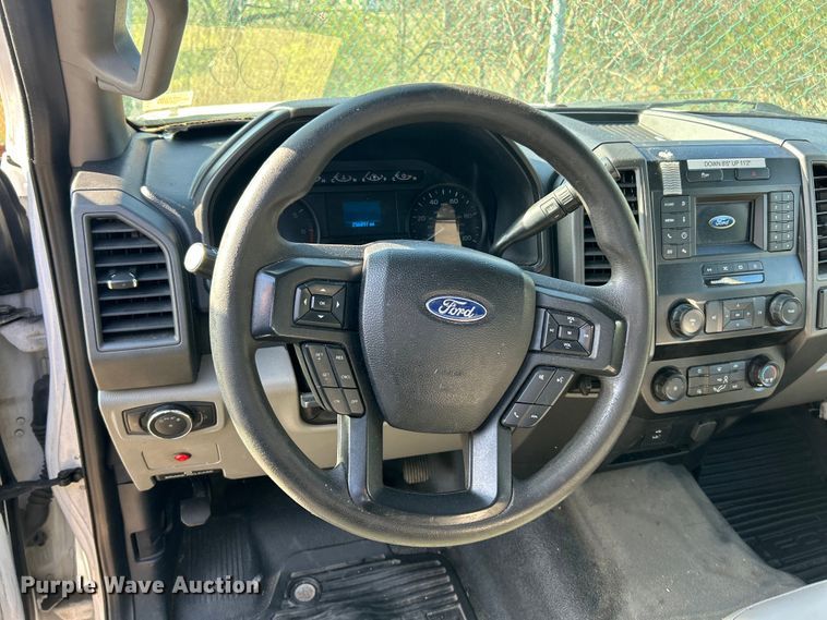 image for item FC5273 2020 Ford F350 Super Duty Ext. Cab utility bed pickup truck