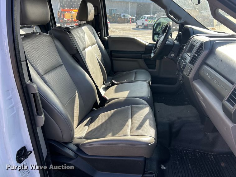 image for item FC5273 2020 Ford F350 Super Duty Ext. Cab utility bed pickup truck