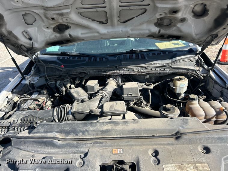 image for item FC5273 2020 Ford F350 Super Duty Ext. Cab utility bed pickup truck