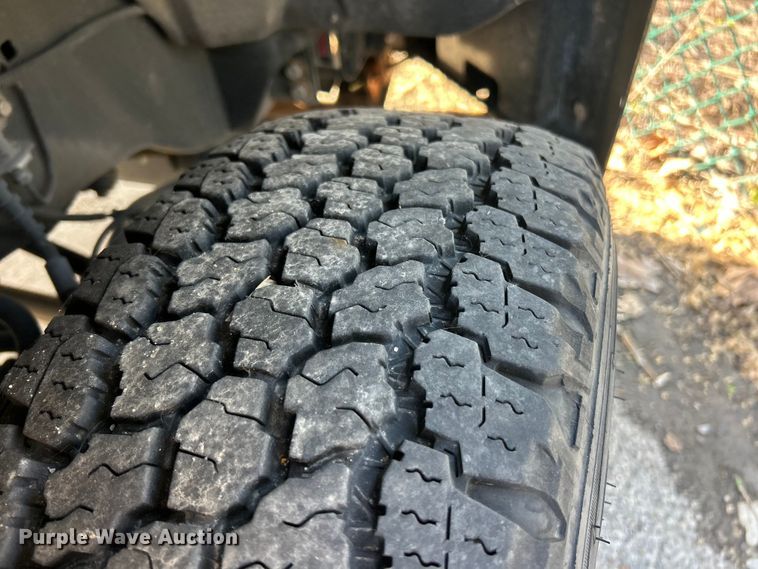 image for item FC5273 2020 Ford F350 Super Duty Ext. Cab utility bed pickup truck