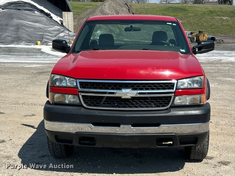 image for item FC5286 2006 Chevrolet Silverado 2500HD pickup truck