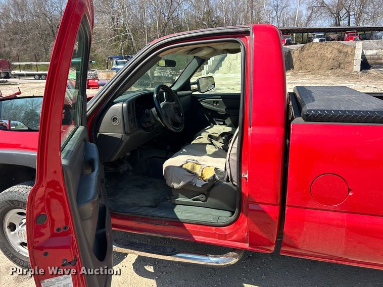 image for item FC5286 2006 Chevrolet Silverado 2500HD pickup truck