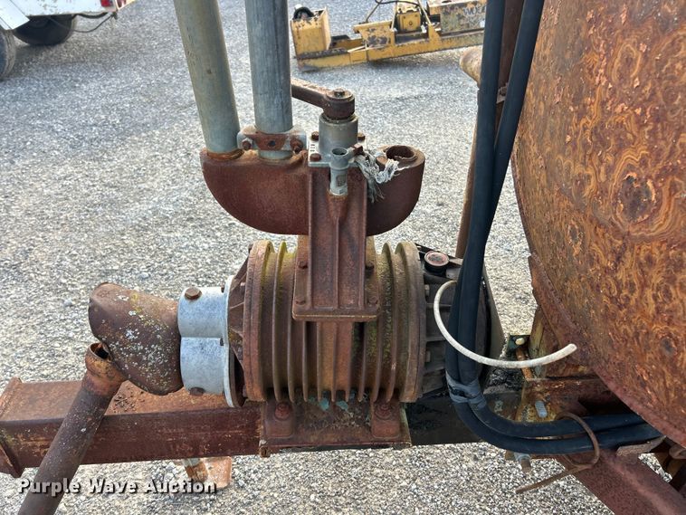 image for item FC5300 Honey wagon