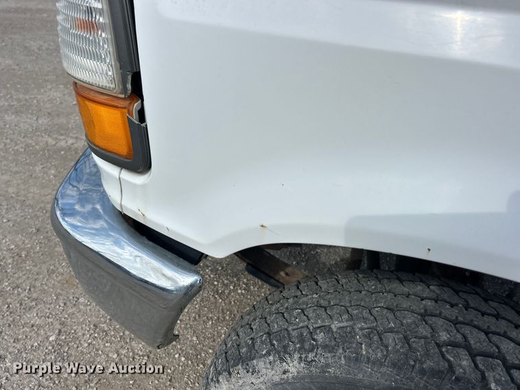 image for item FC5301 1996 Ford F450 dump truck