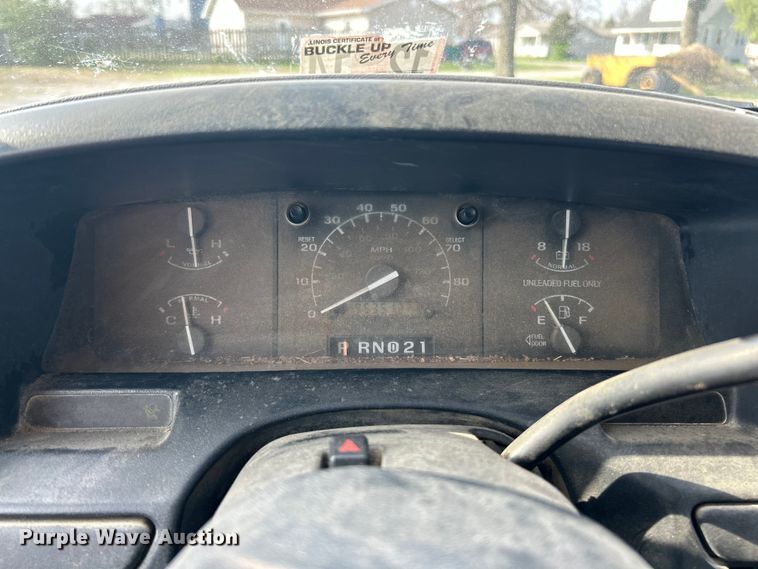 image for item FC5301 1996 Ford F450 dump truck