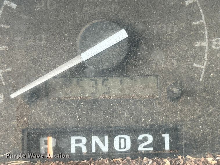 image for item FC5301 1996 Ford F450 dump truck