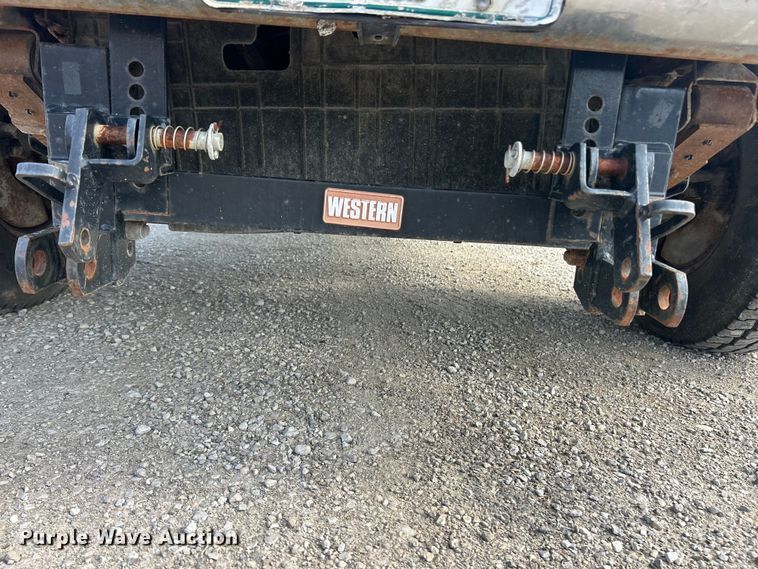 image for item FC5301 1996 Ford F450 dump truck