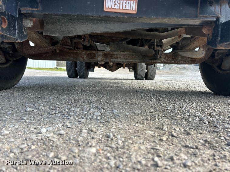 image for item FC5301 1996 Ford F450 dump truck