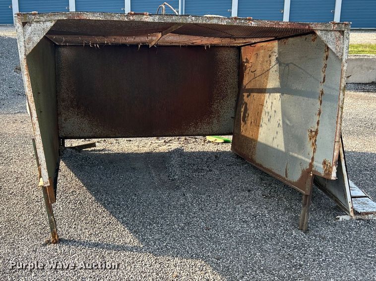 image for item FC5302 Dump bed cover