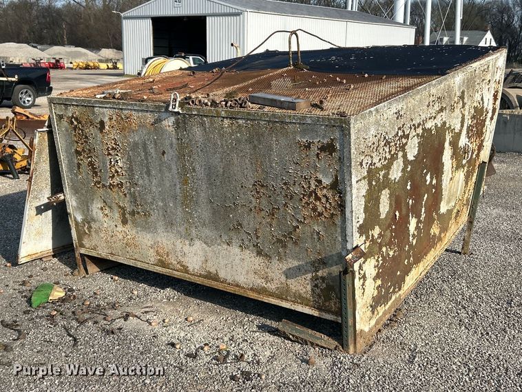 image for item FC5302 Dump bed cover