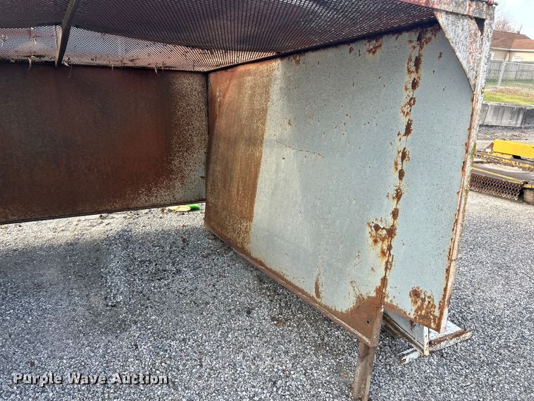 image for item FC5302 Dump bed cover