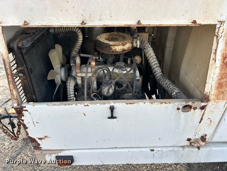 image for item FC5303 FMC JET S.C sprayer trailer