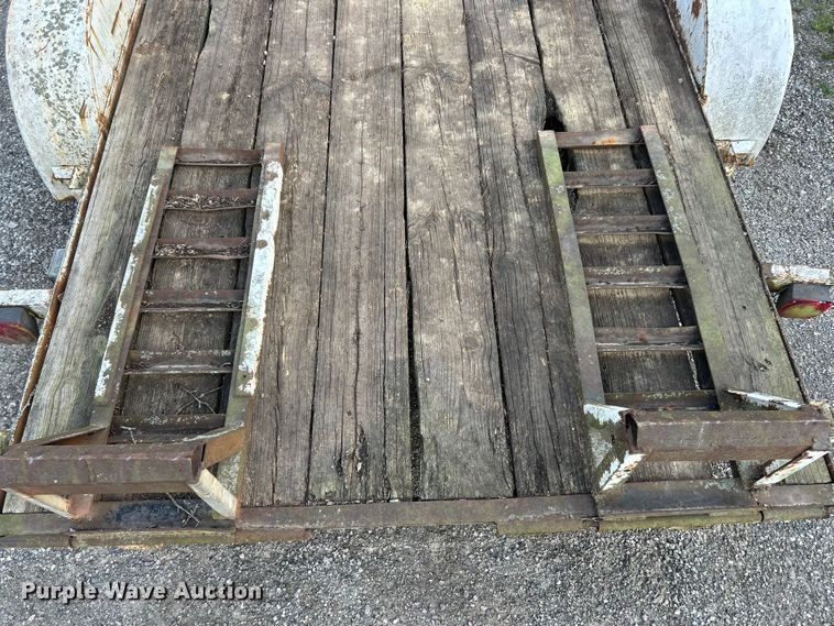 image for item FC5304 1989 Jamar equipment trailer