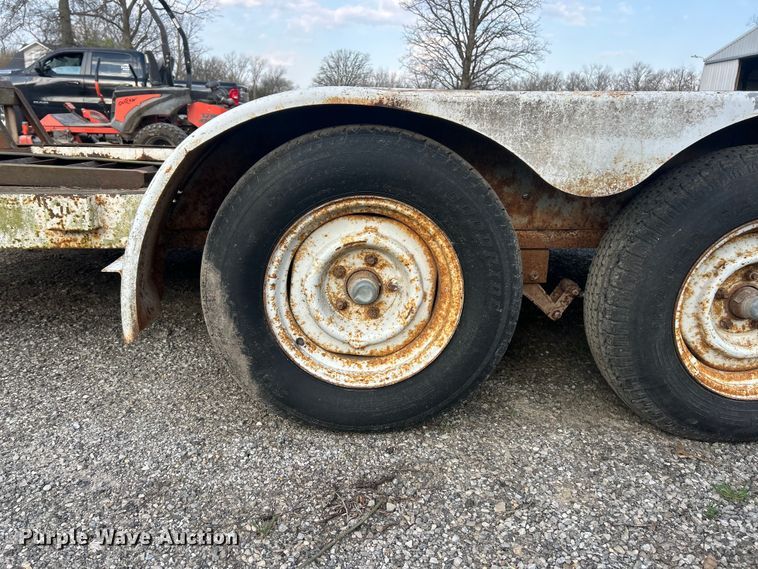 image for item FC5304 1989 Jamar equipment trailer