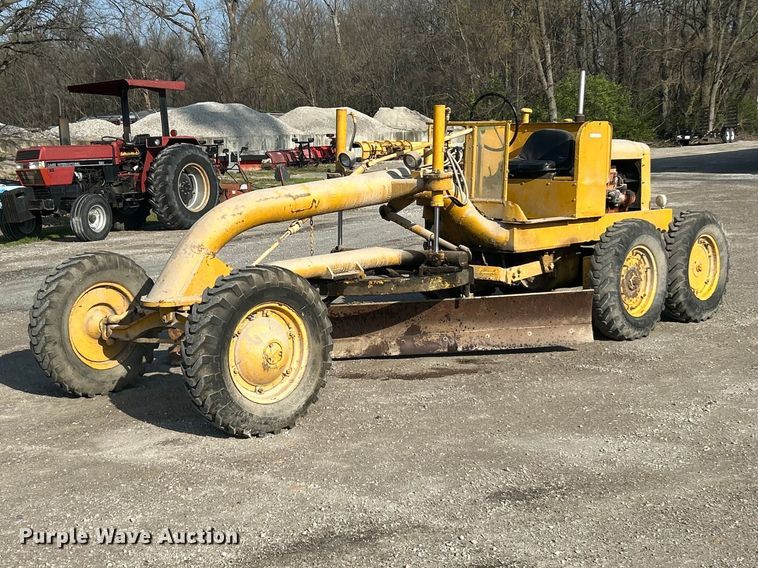 image for item FC5305 Allis-Chalmers rigid frame motor grader