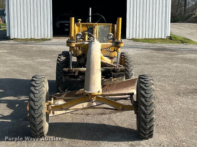 image for item FC5305 Allis-Chalmers rigid frame motor grader