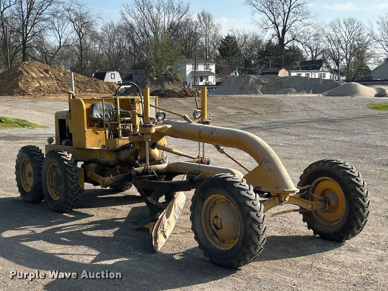 image for item FC5305 Allis-Chalmers rigid frame motor grader