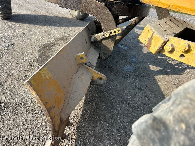 image for item FC5305 Allis-Chalmers rigid frame motor grader