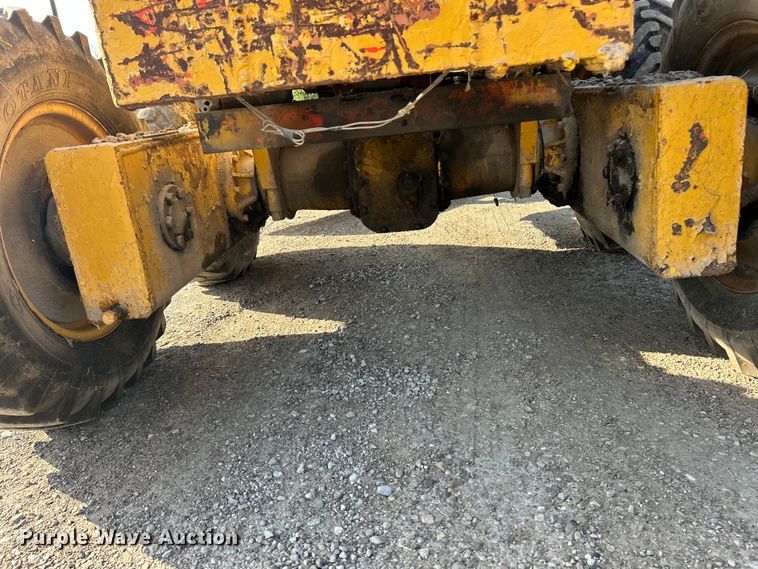 image for item FC5305 Allis-Chalmers rigid frame motor grader