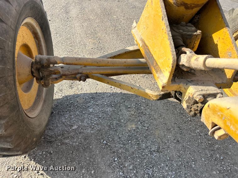 image for item FC5305 Allis-Chalmers rigid frame motor grader