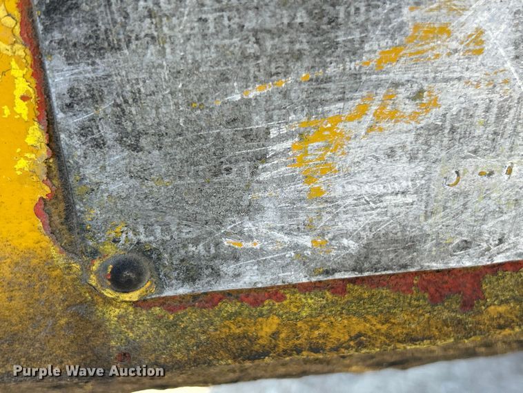 image for item FC5305 Allis-Chalmers rigid frame motor grader