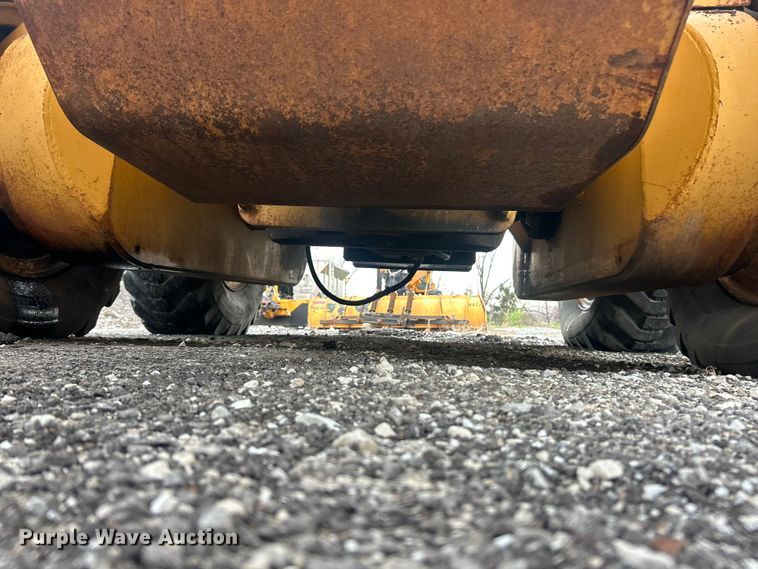 image for item FC5316 1995 Champion 720A motor grader