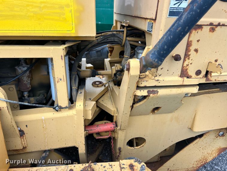 image for item FC5316 1995 Champion 720A motor grader