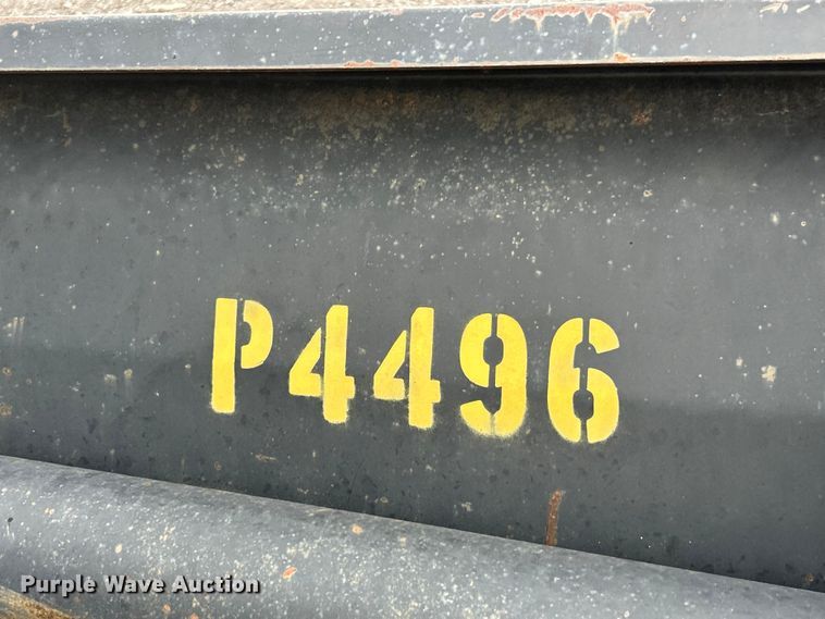 image for item FC5316 1995 Champion 720A motor grader