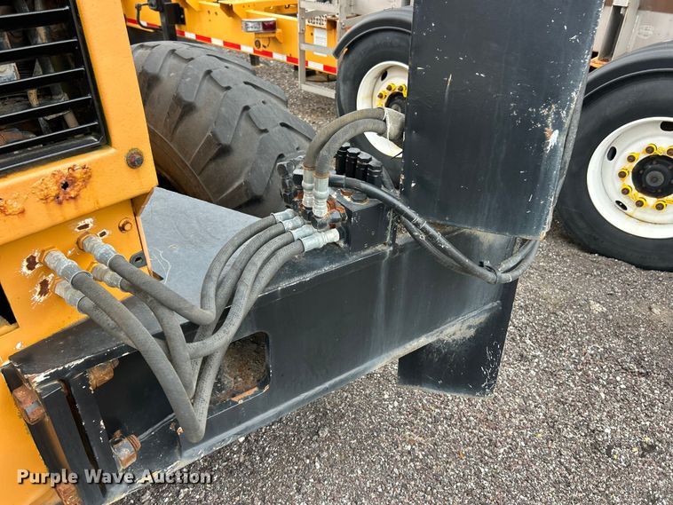 image for item FC5317 1995 Champion 720A motor grader