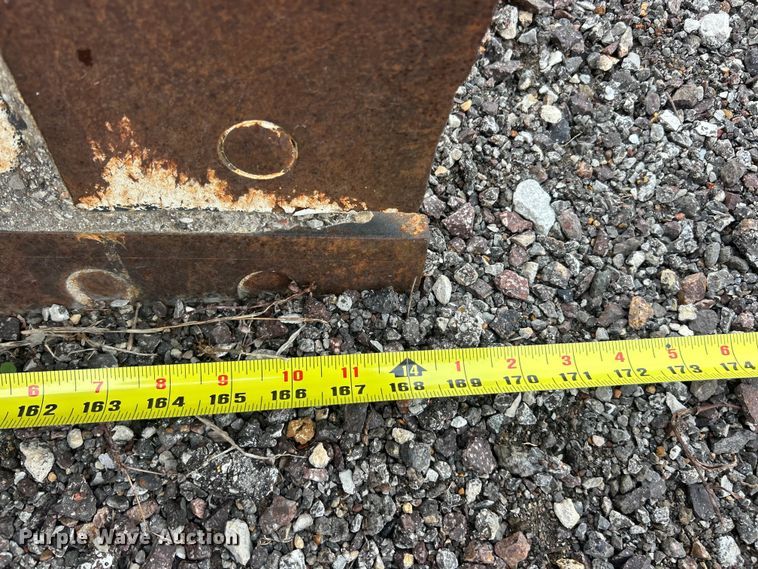 image for item FC5317 1995 Champion 720A motor grader