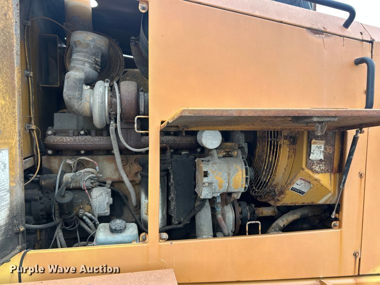 image for item FC5317 1995 Champion 720A motor grader