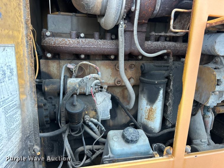 image for item FC5317 1995 Champion 720A motor grader