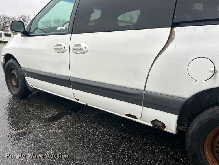 image for item FC5318 2000 Dodge Grand Caravan  van