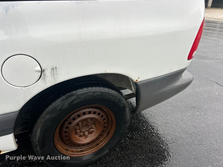 image for item FC5318 2000 Dodge Grand Caravan  van