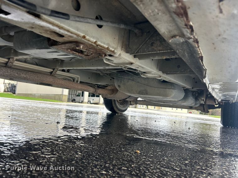 image for item FC5318 2000 Dodge Grand Caravan  van