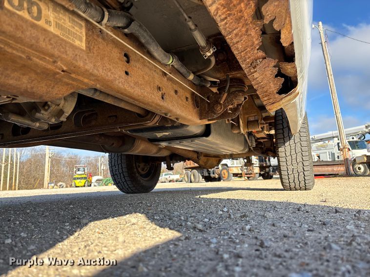 image for item FC5523 2005 Chevrolet Silverado 1500 pickup truck