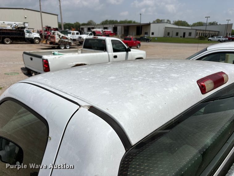 image for item FC5523 2005 Chevrolet Silverado 1500 pickup truck