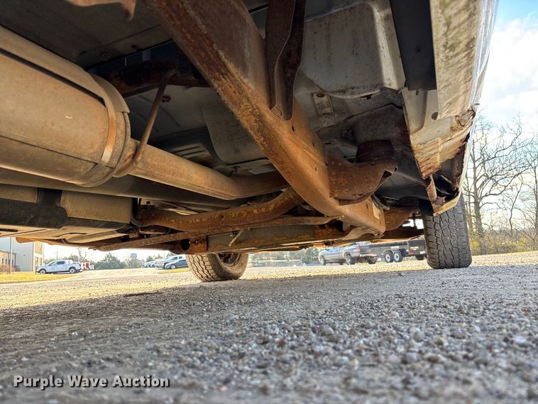 image for item FC5524 2001 Chevrolet 1500 pickup truck